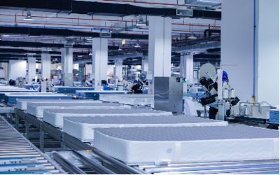 工業(yè)4.0工廠開放日,媒體組團(tuán)體驗?zāi)剿贾腔鬯弋a(chǎn)品